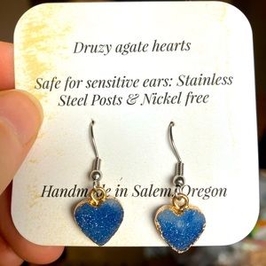 🌿2/$10🌿Crystal Heart Earrings